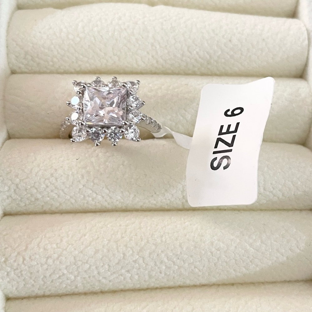 Charmed Aroma - Women's Square Halo Engagement Ring (Silver)